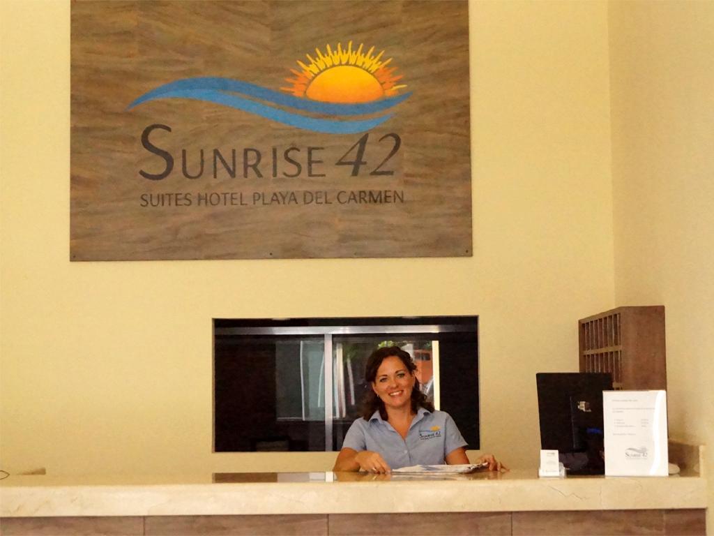 Sunrise 42 Suites Hotel Playa del Carmen Eksteriør bilde
